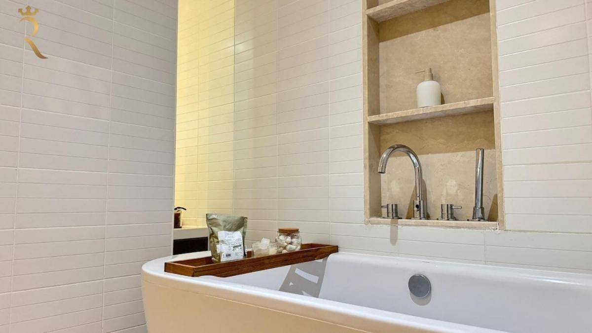 Villa Luxury Al Muneera Townhouse Abu Dhabi