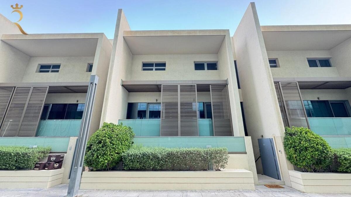 Luxury Al Muneera Townhouse Villa *