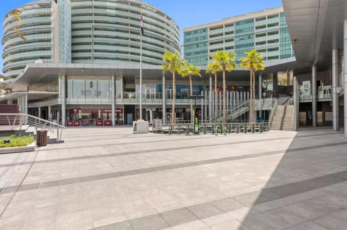 Luxury Al Muneera Townhouse * Abu Dhabi