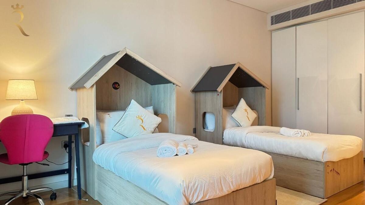 Luxury Al Muneera Townhouse * Abu Dhabi